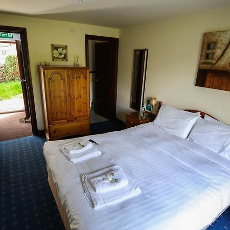 Oyo Ye Olde Bowling Green Inn (Adults Only) Bradwell  Экстерьер фото
