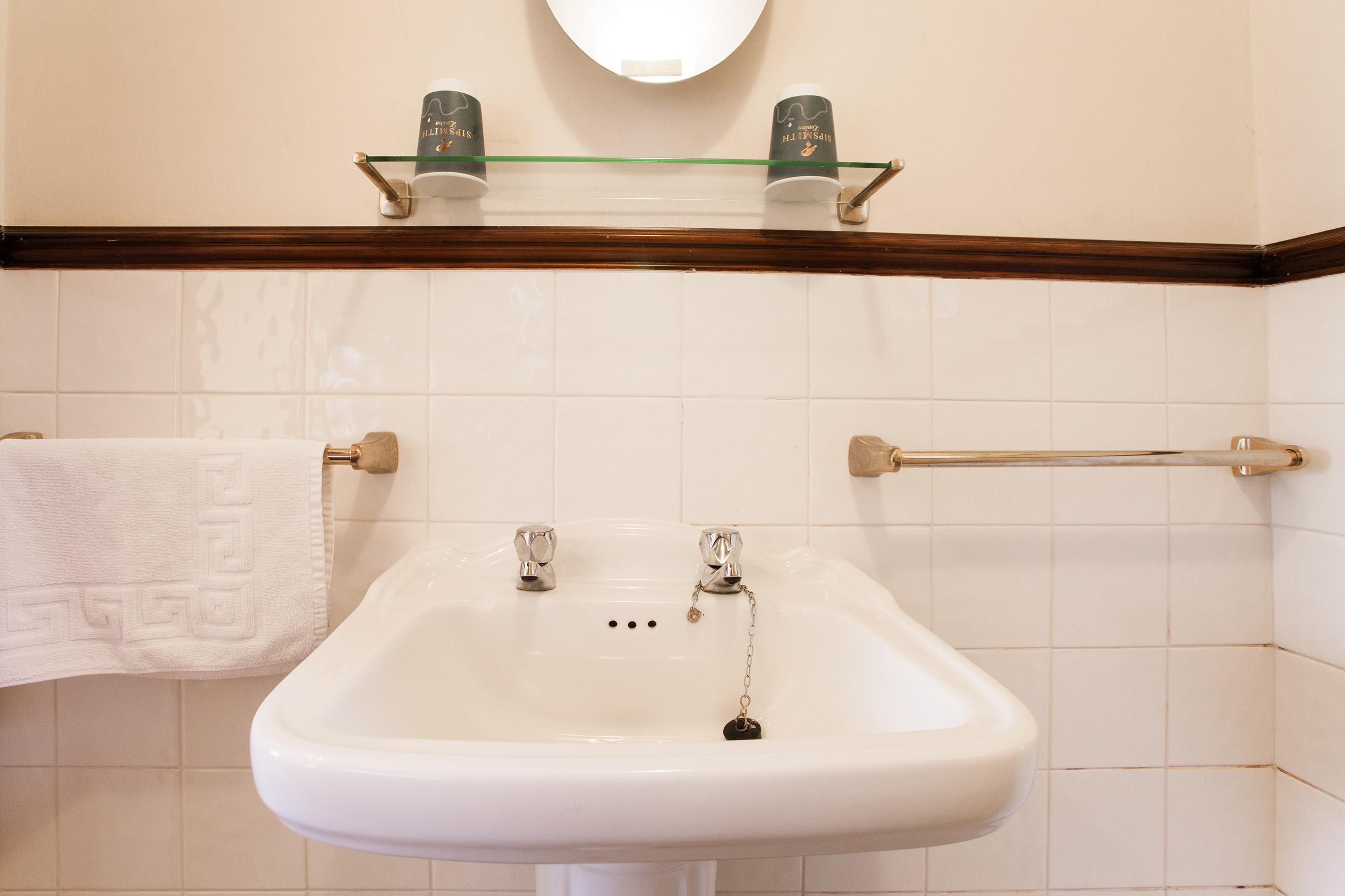 Oyo Ye Olde Bowling Green Inn (Adults Only) Bradwell  Экстерьер фото